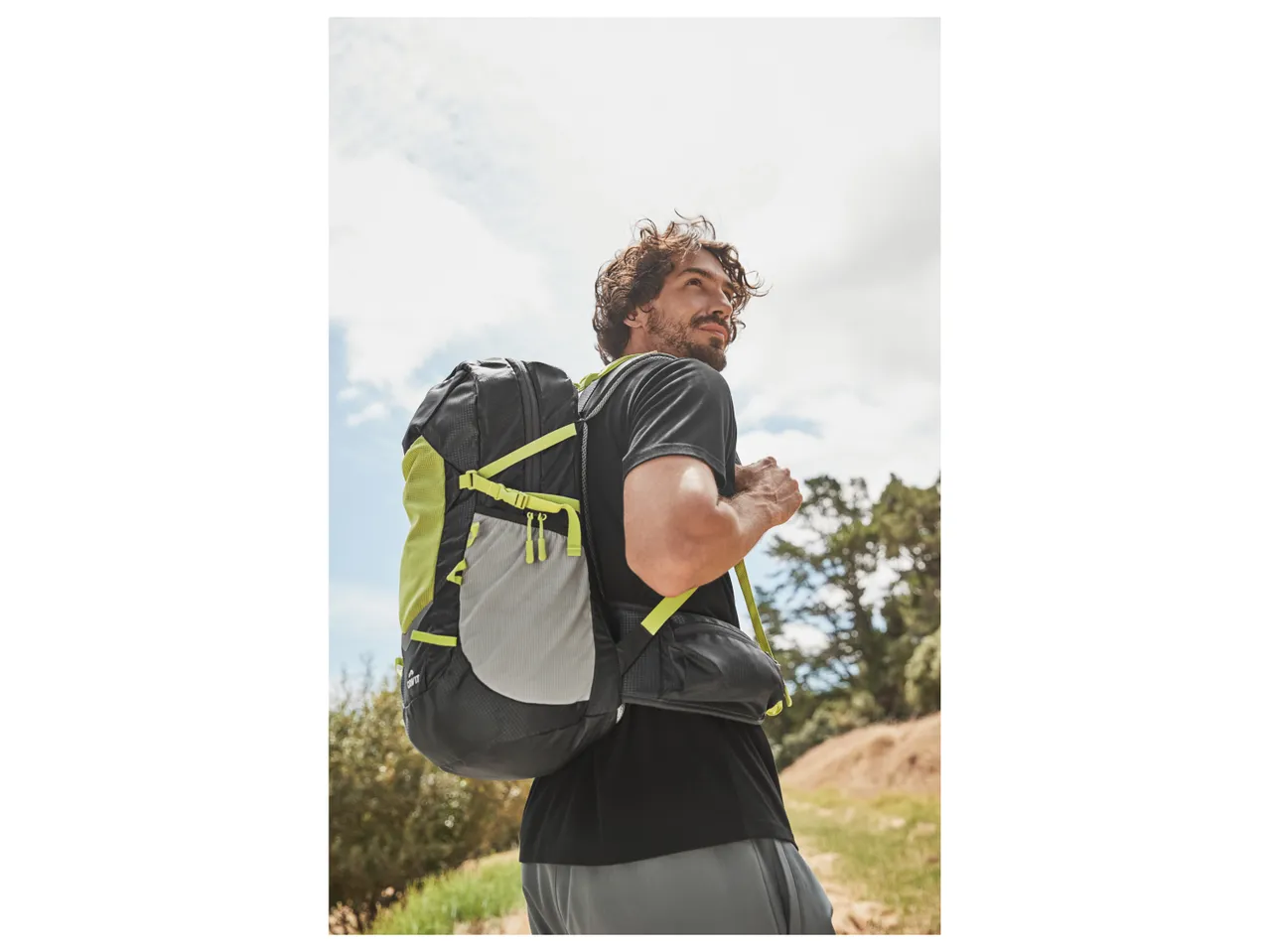 Zaino da trekking, 30L , prezzo 11.99 EUR