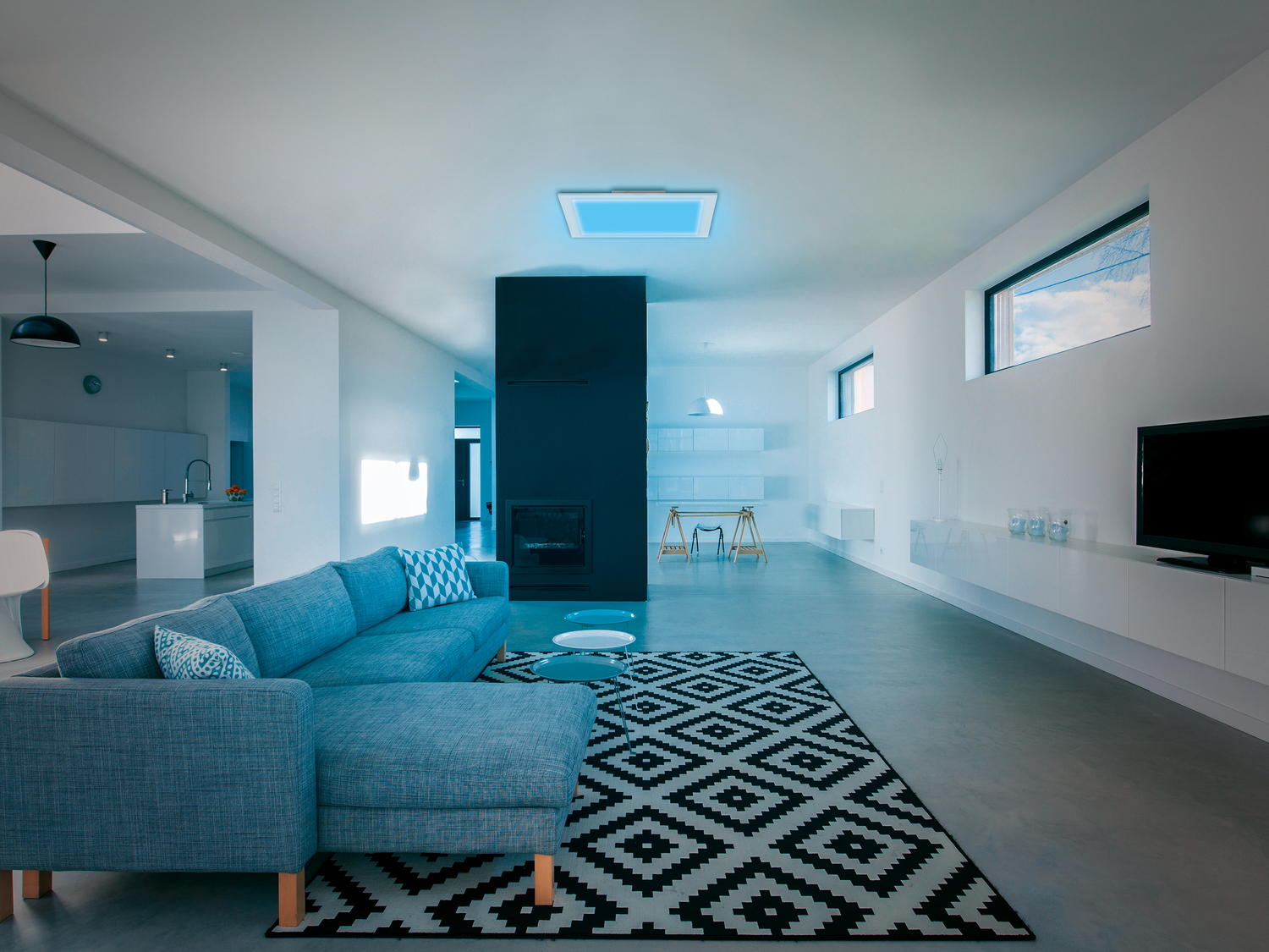 Plafoniera da soffitto con telecomando Livarno Lux, prezzo 39.99 &#8364; 
- ...