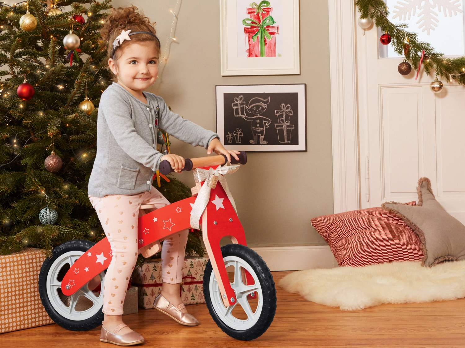Bicicletta senza pedali Playtive Junior, prezzo 29.99 €
- Peso dell‘utilizzatore ...