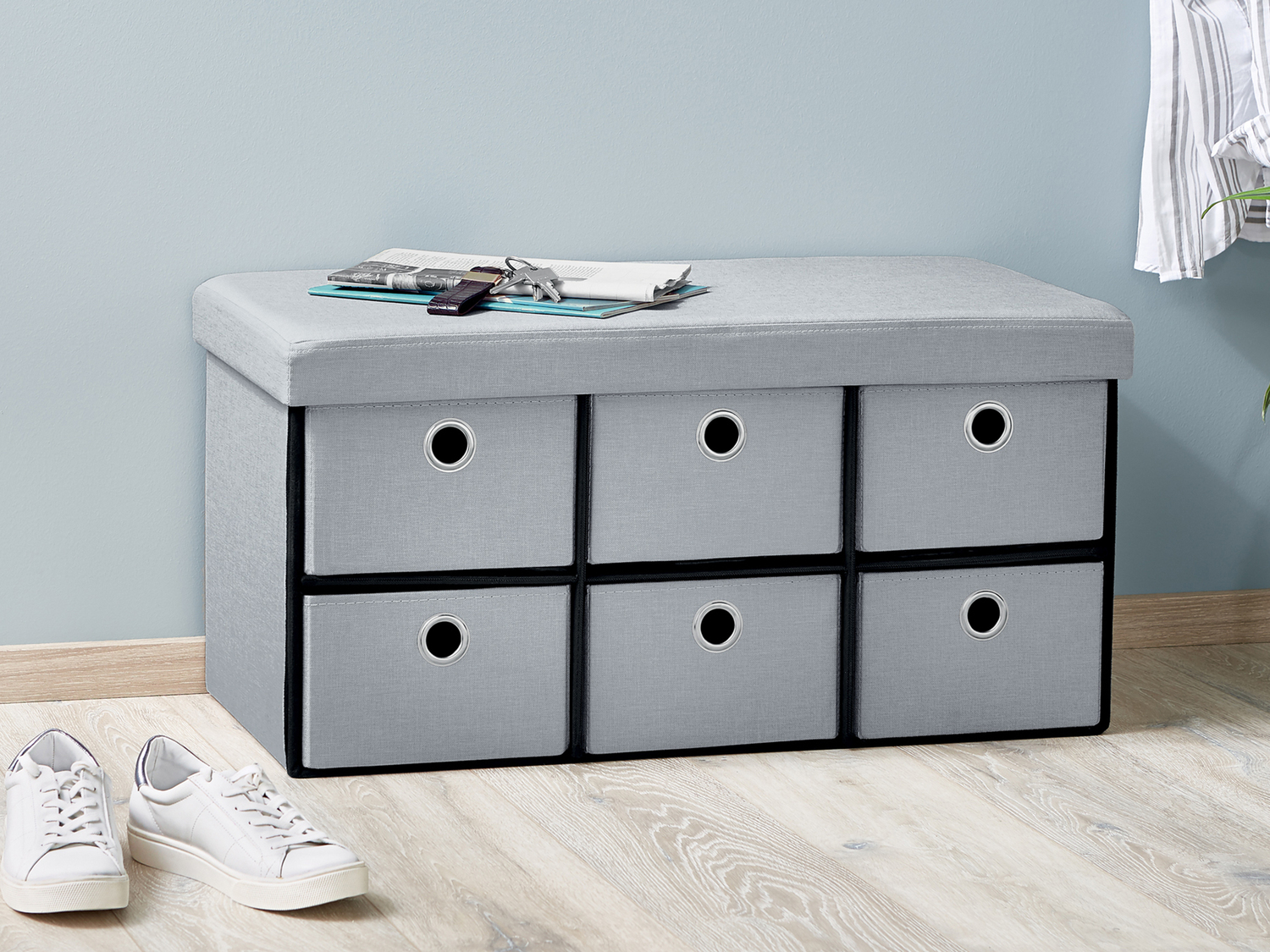 Cassapanca con 6 cassetti Livarno Living, prezzo 39.99 €
- Con seduta ...