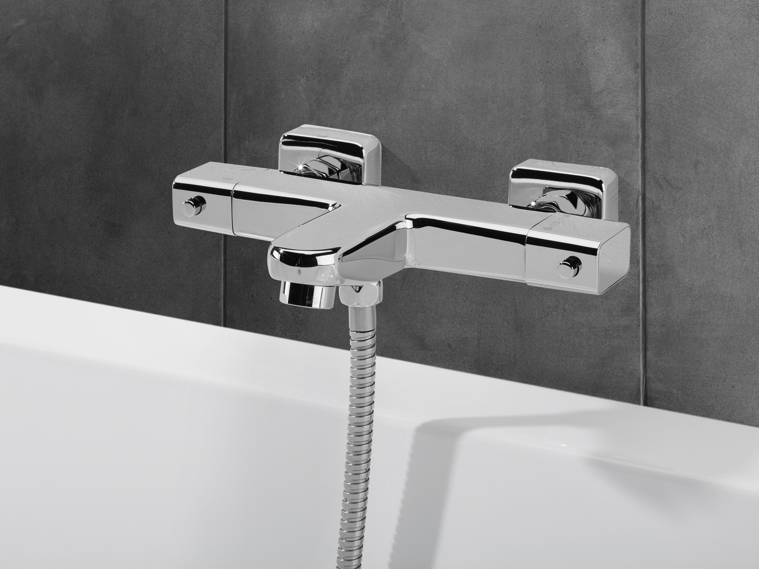 Miscelatore per vasca o doccia Miomare, prezzo 39.99 €
Con termostato ...
