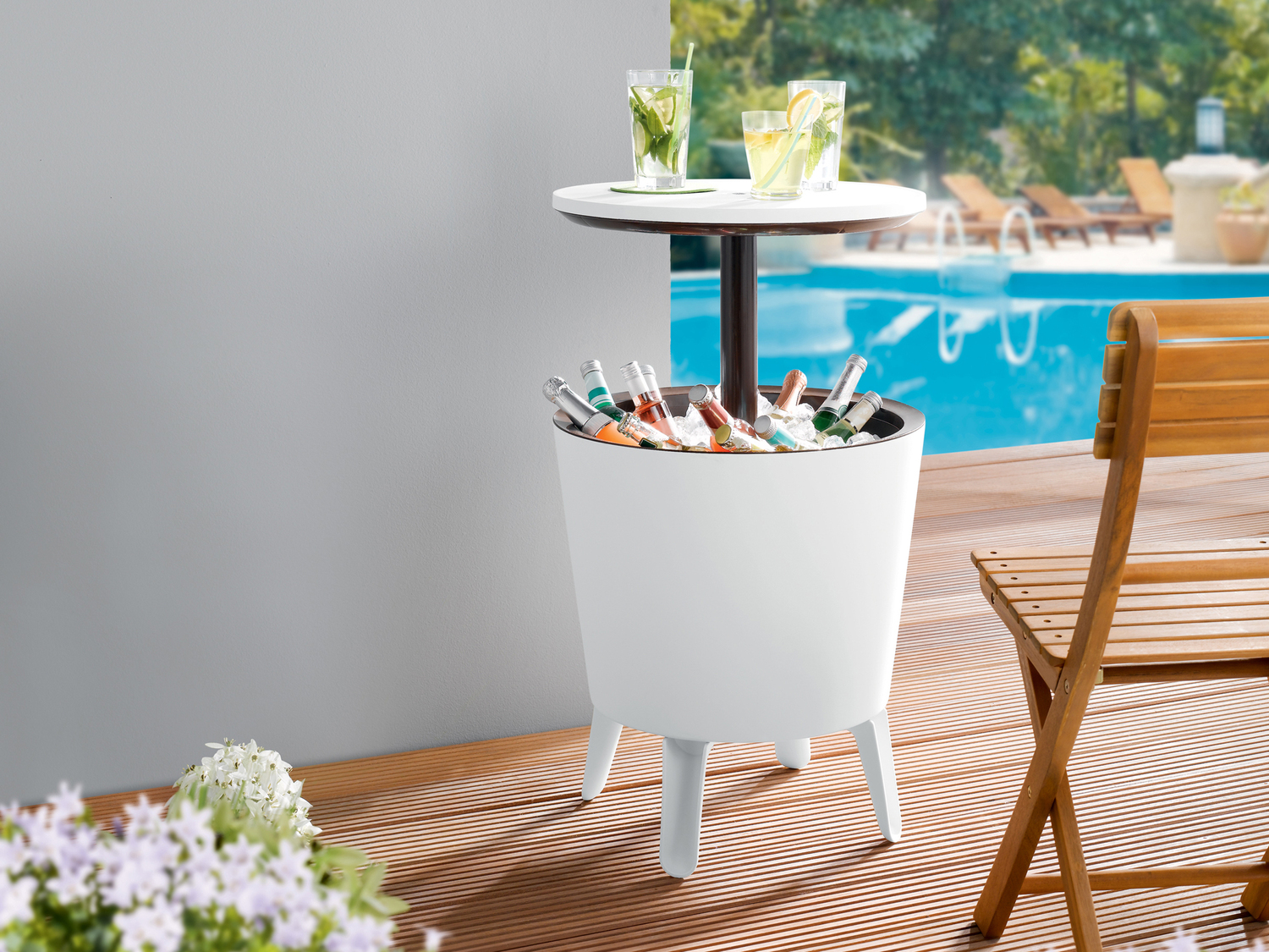 Tavolino con frigo bar Livarno Living, prezzo 65.00 €
- Scomparto integrato ...