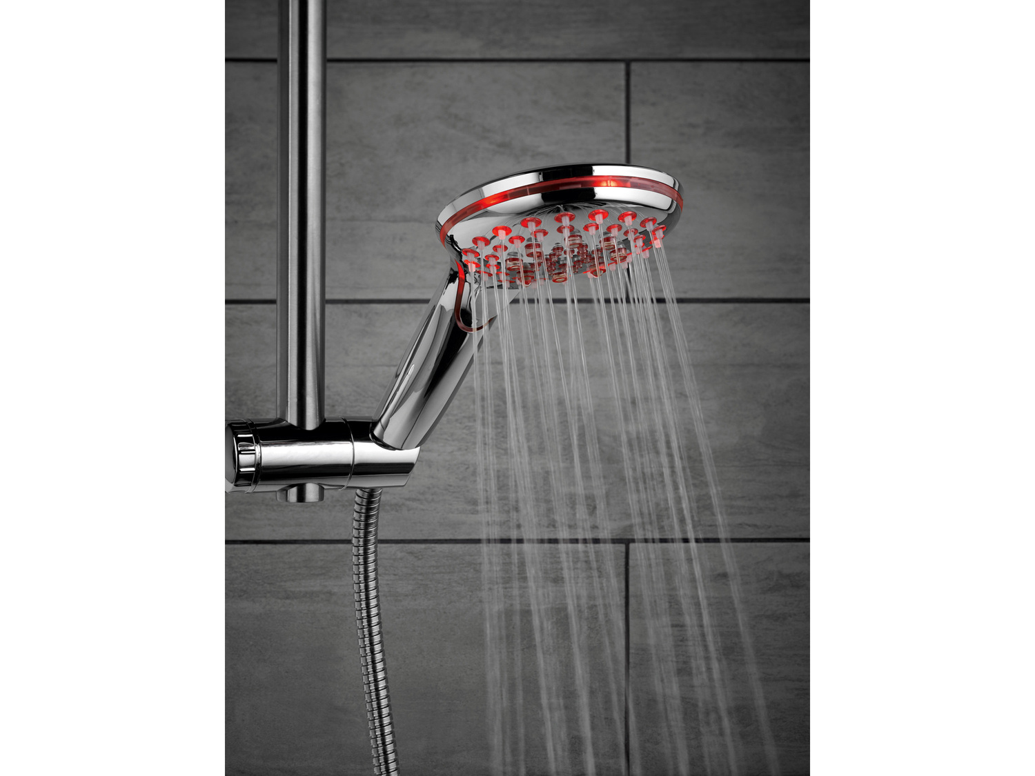Doccetta LED con sensore di temperatura Miomare, prezzo 9.99 €
- In base ...