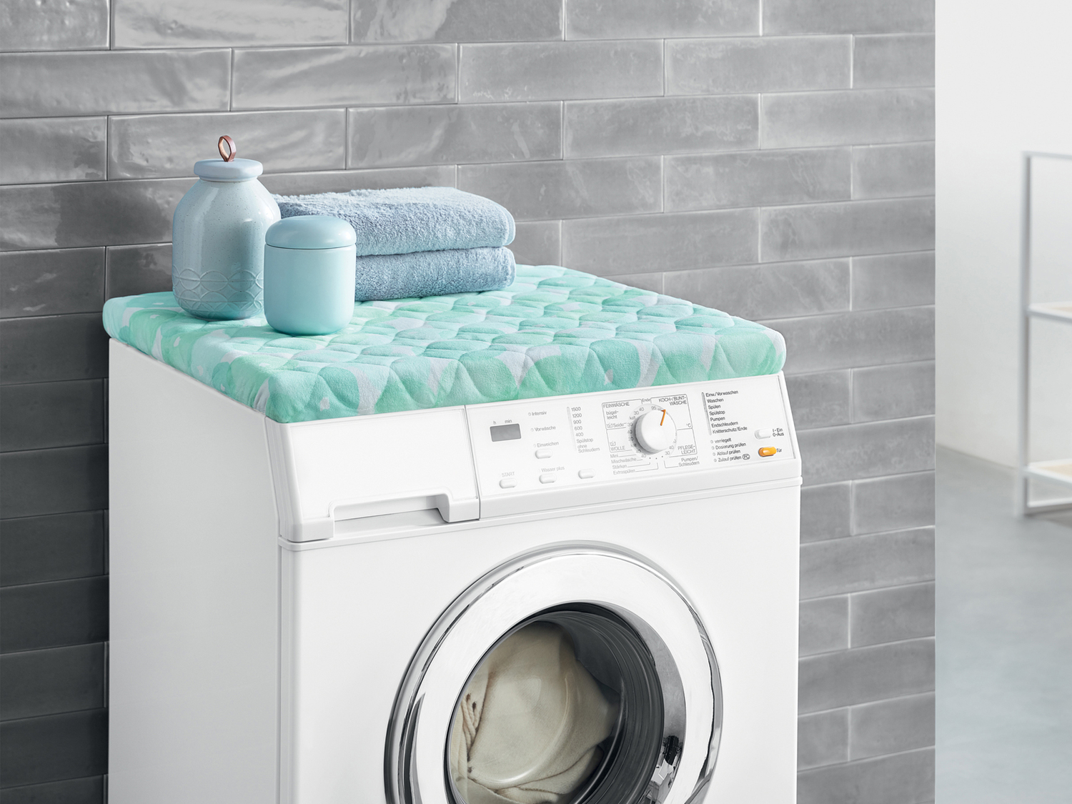 Coprilavatrice AquaPur, prezzo 3.99 €
- Con bordo elastico
- 60 x 60 ...