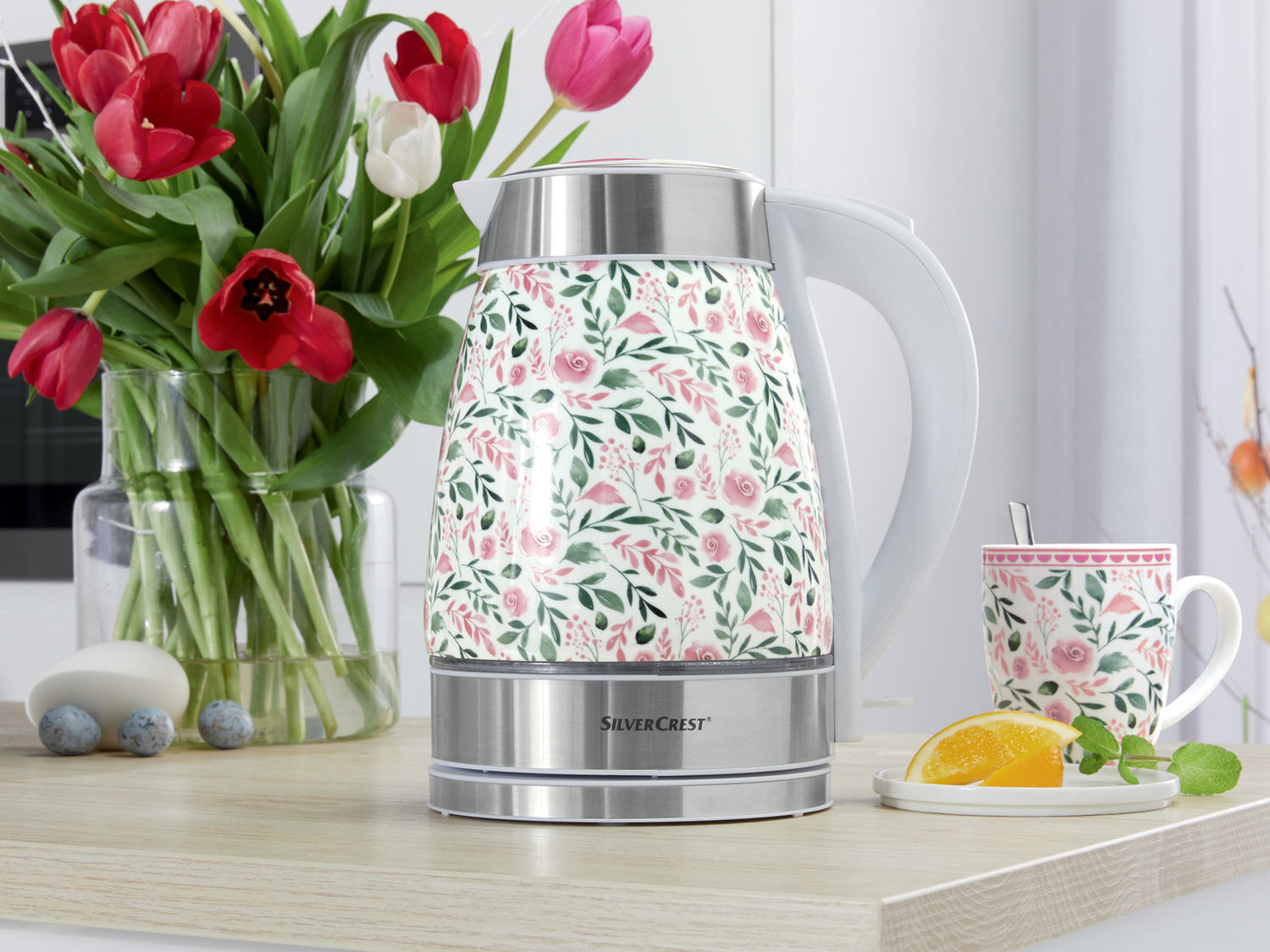 Bollitore elettrico Silvercrest Kitchen Tools, prezzo 24.99 €
- Caraffa ...