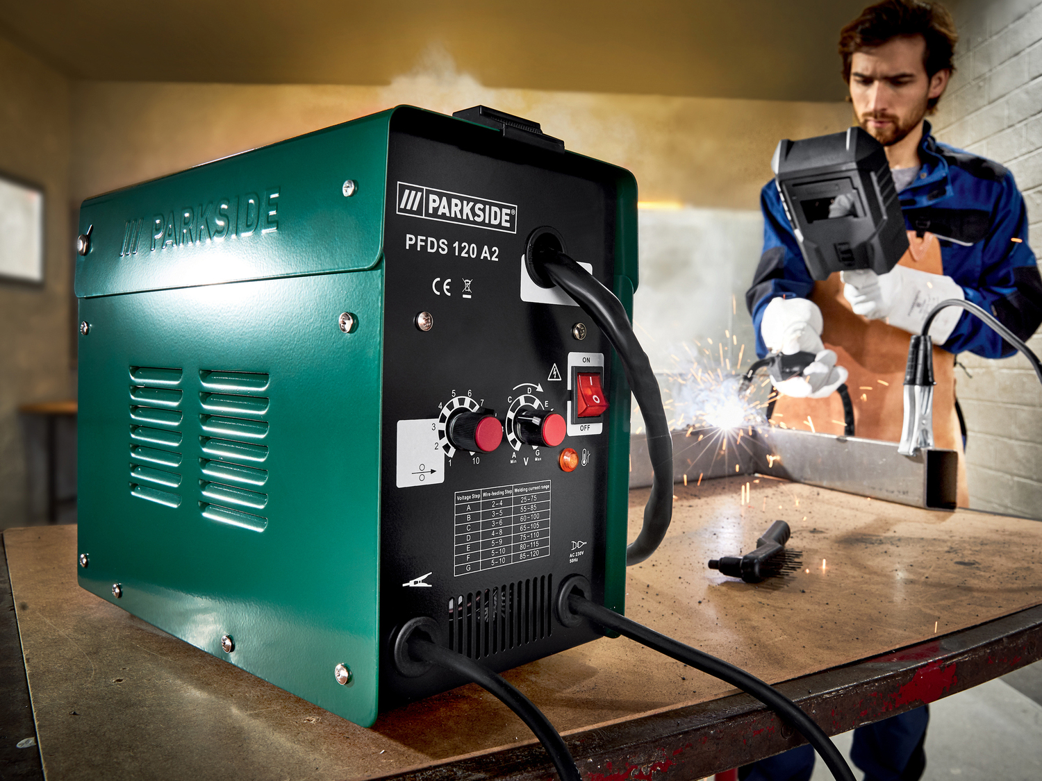 Saldatrice elettrica a filo Parkside, prezzo 99.00 €
- Corrente di saldatura ...