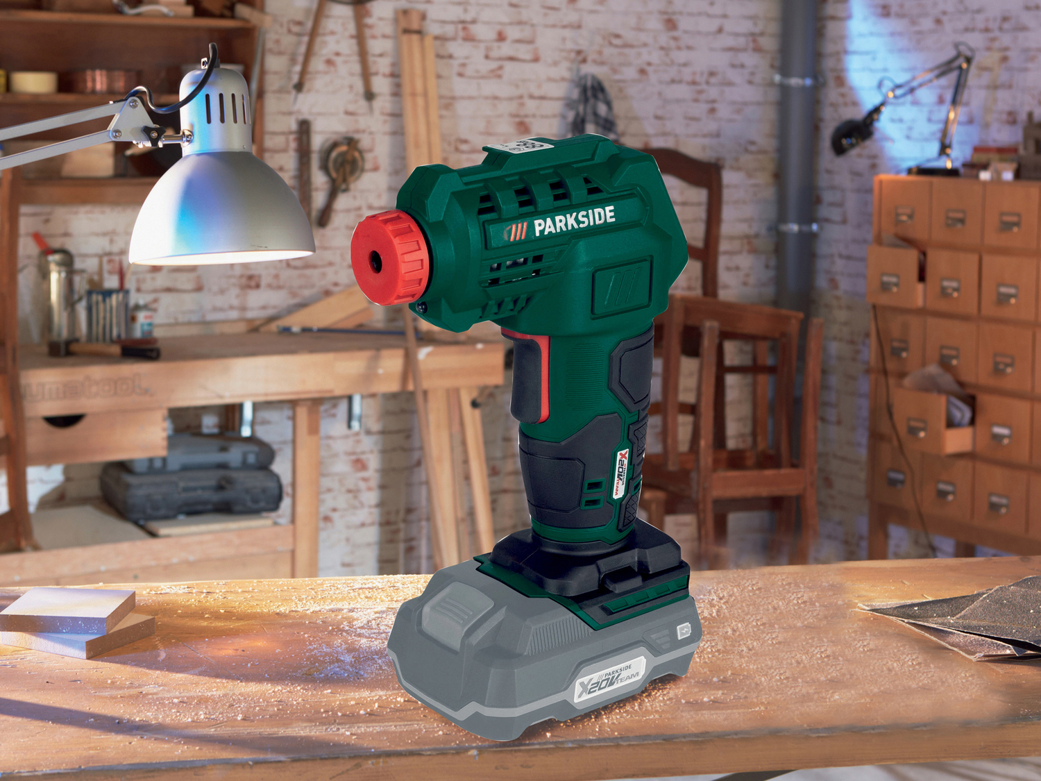 Pompa e compressore ricaricabili Parkside, X20VTeam, prezzo 39.99 €
Parkside ...