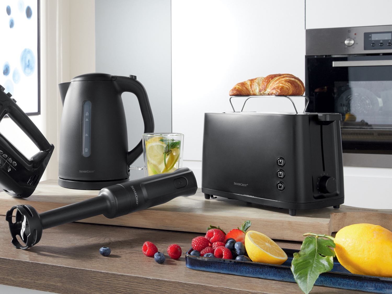 Frullatore ad immersione Silvercrest Kitchen Tools, prezzo 11.99 €
- ...