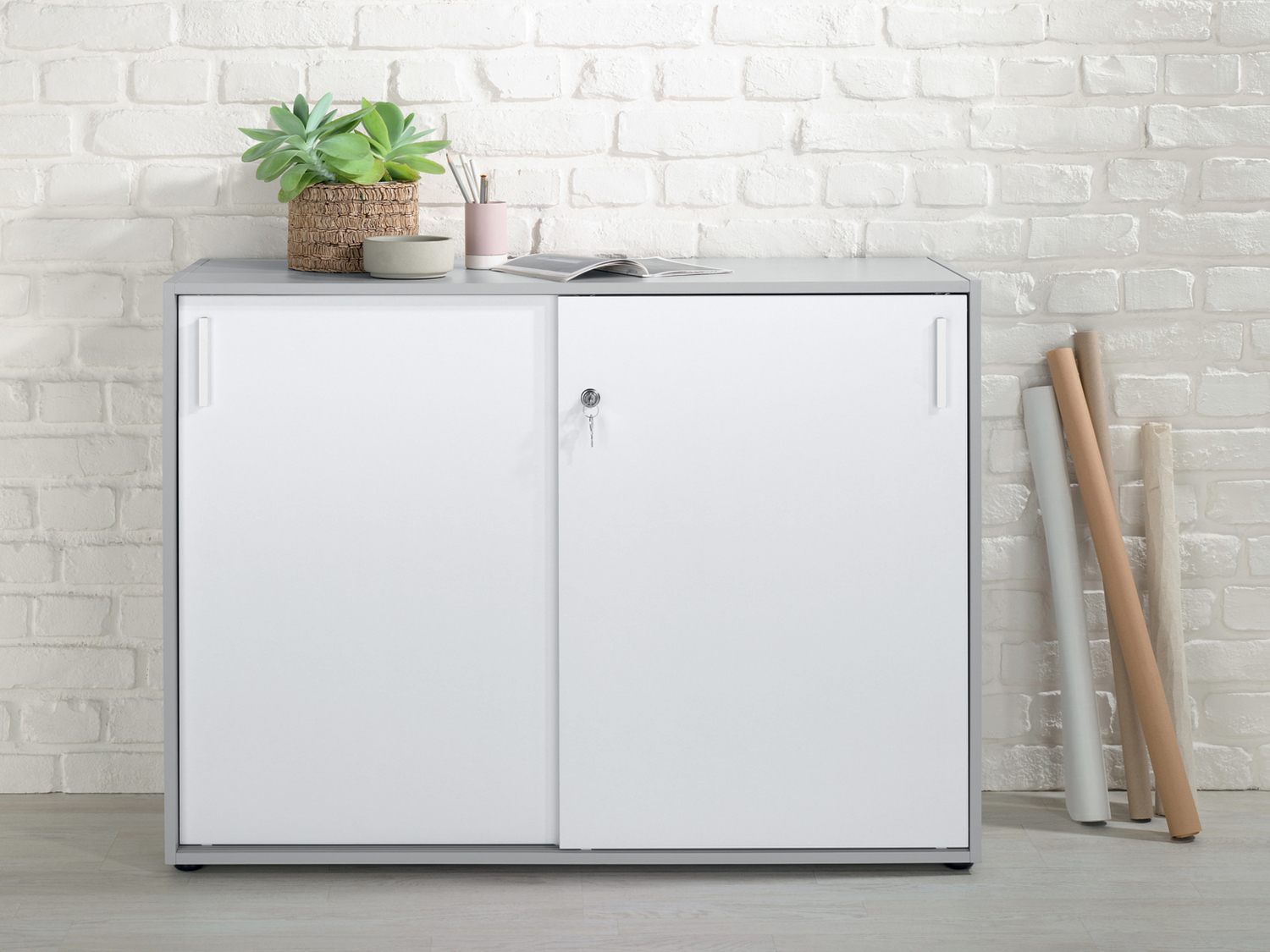 Mobiletto per ufficio con ante scorrevoli Livarno Living, prezzo 59.00 € ...