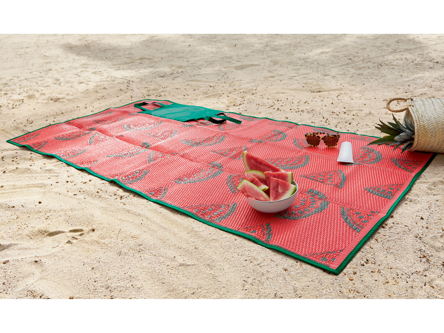 Stuoia da spiaggia pieghevole Crivit, prezzo 4.99 €
- Processo di colorazione ...