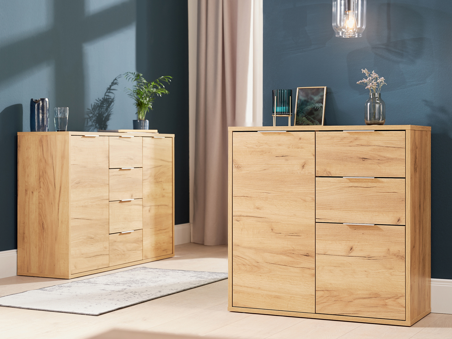 Mobiletto con 2 ante e 2 cassetti Livarno Living, prezzo 69.00 €
- Materiale ...