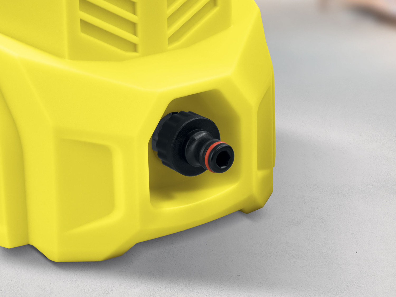 Idropulitrice ad alta pressione Parkside, prezzo 39.99 €
- Sistema di avvio-arresto ...