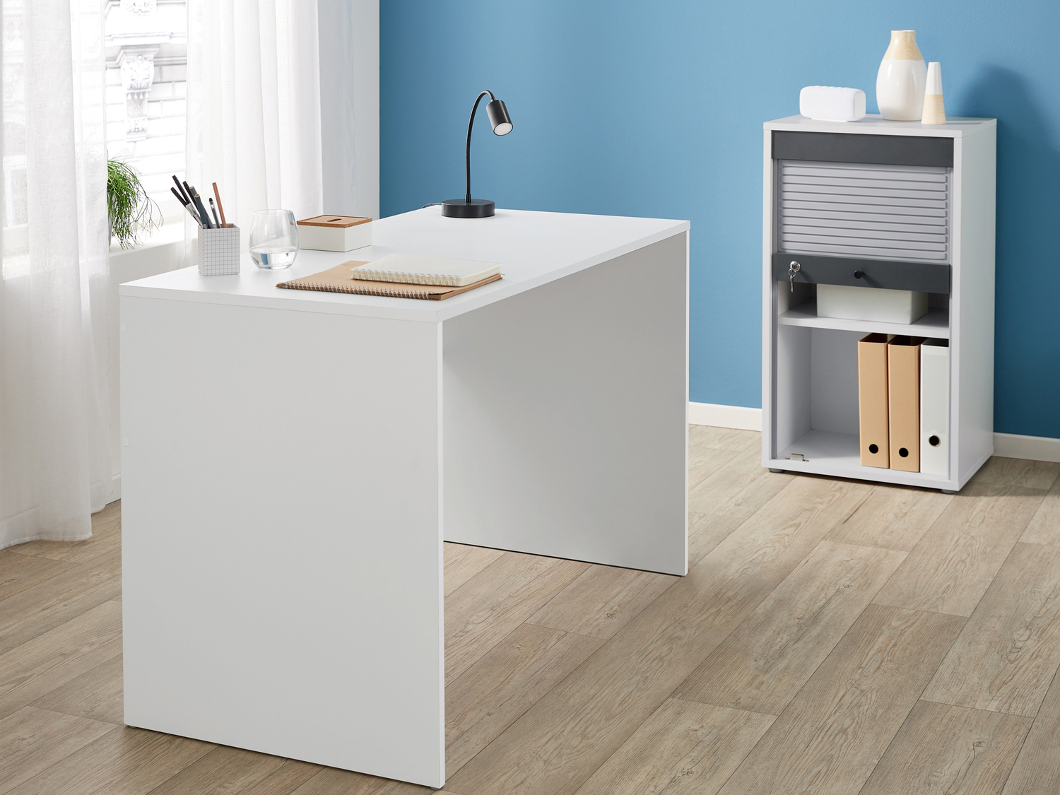 Armadietto con chiusura a serrandina Livarno, prezzo 59.00 €
- Dimensioni: ...