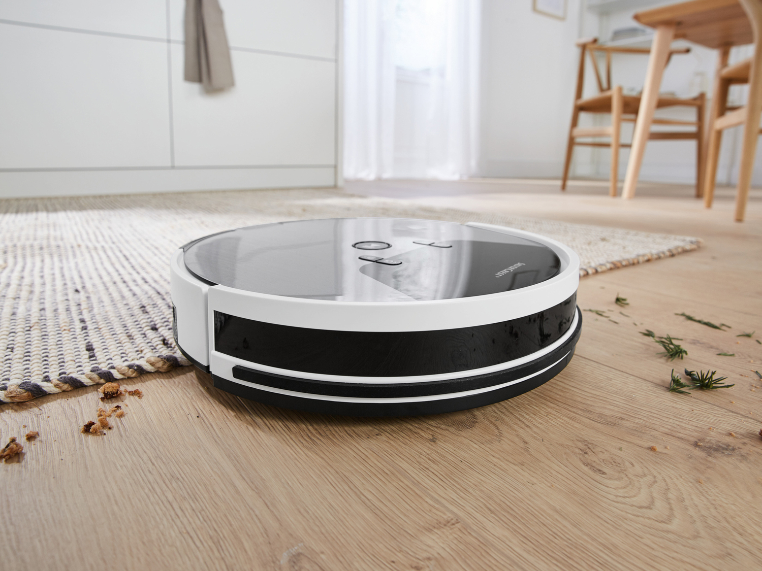 Robot aspirapolvere Silvercrest, prezzo 159.00 €
Compatibile con l’app LIDL ...