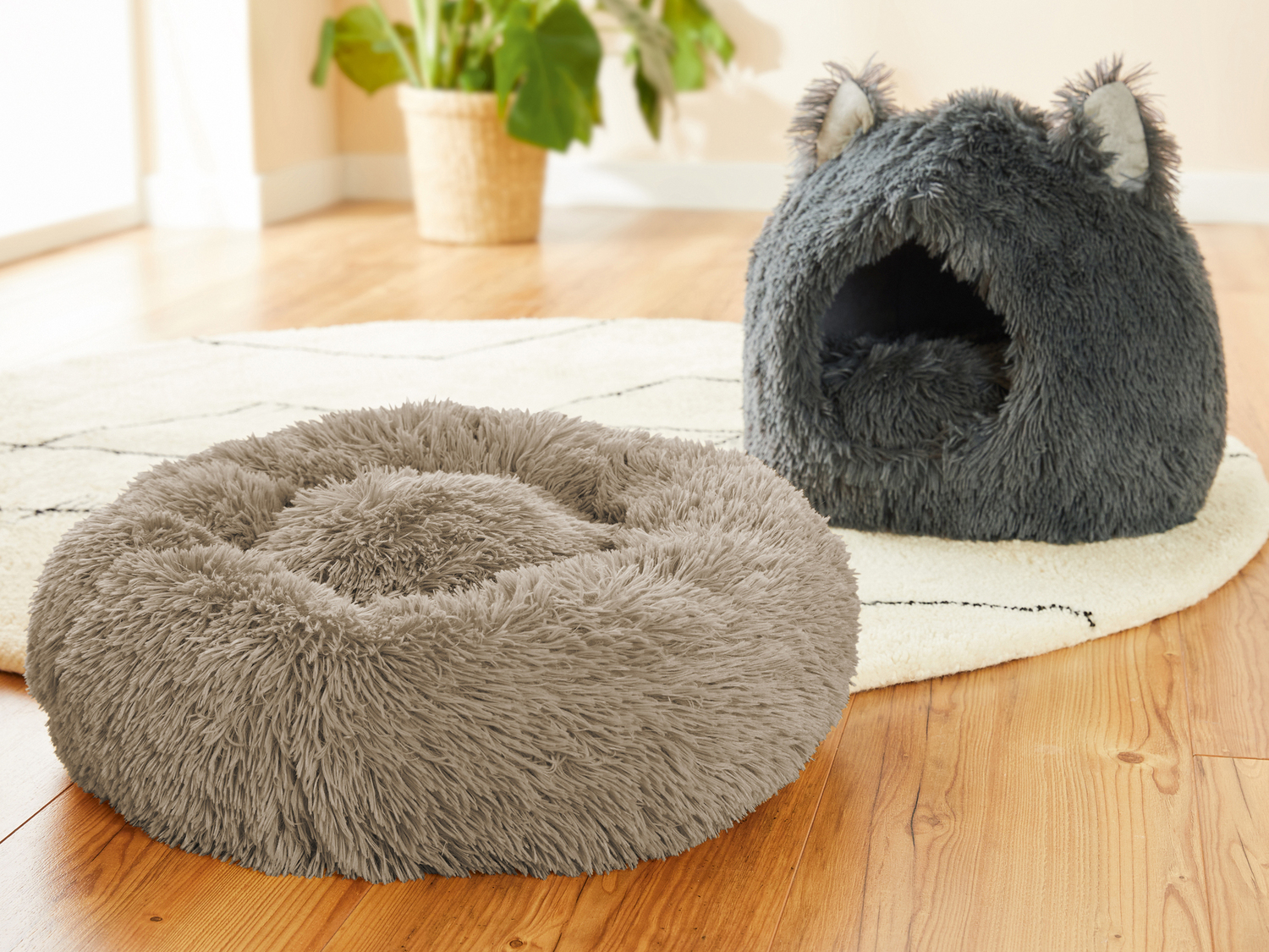 Cuccia per animali Zoofari, prezzo 14.99 €
Cuccia con finte orecchie
- ...