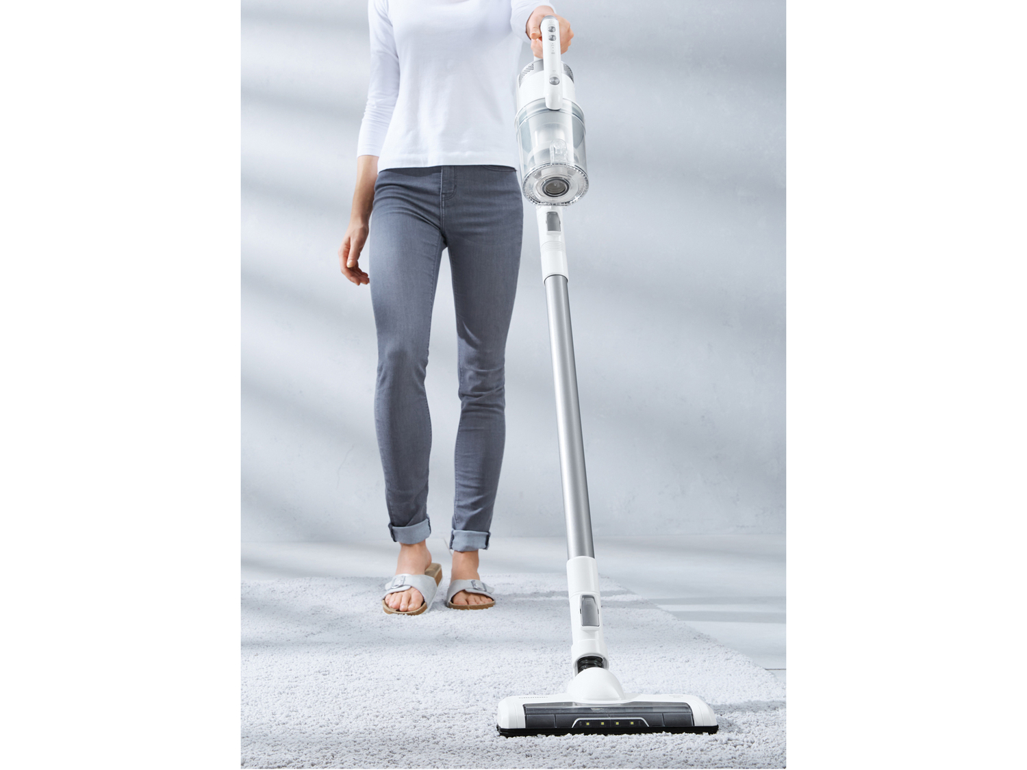 Aspirapolvere ricaricabile 2 in 1 Grundig, prezzo 119.00 €
- 2 livelli di velocità
- ...