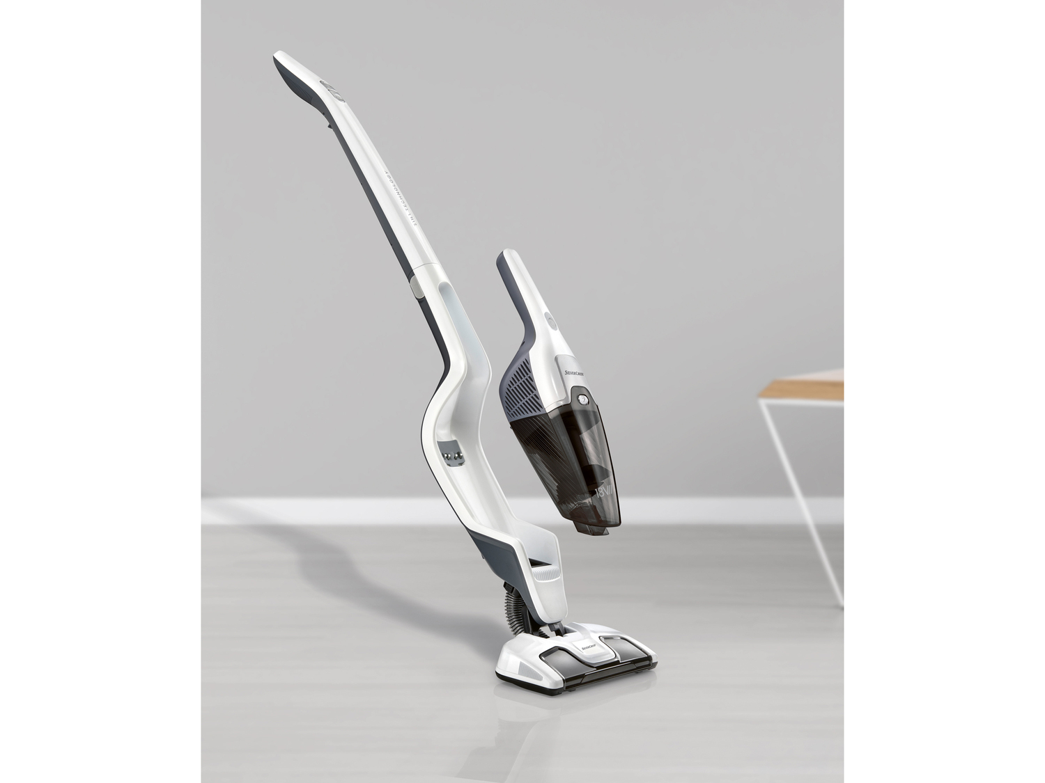 Scopa elettrica ricaricabile 2 in 1 Silvercrest, prezzo 59.00 €
- Tecnologia ...