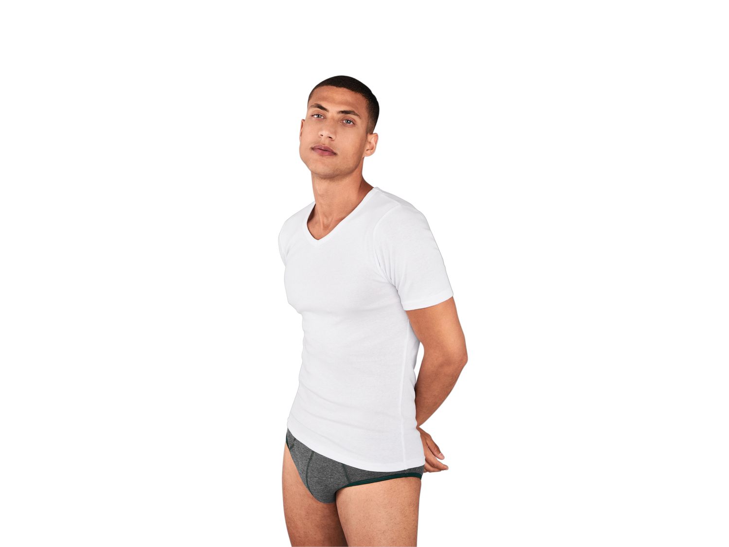 T-shirt intima da uomo Livergy, prezzo 5.99 €
Misure: M-XL
- Con cotone ...