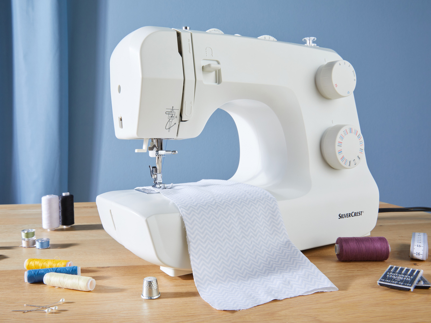 Macchina da cucire Silvercrest, prezzo 89.00 €
- Con 33 funzioni di cucitura
- ...