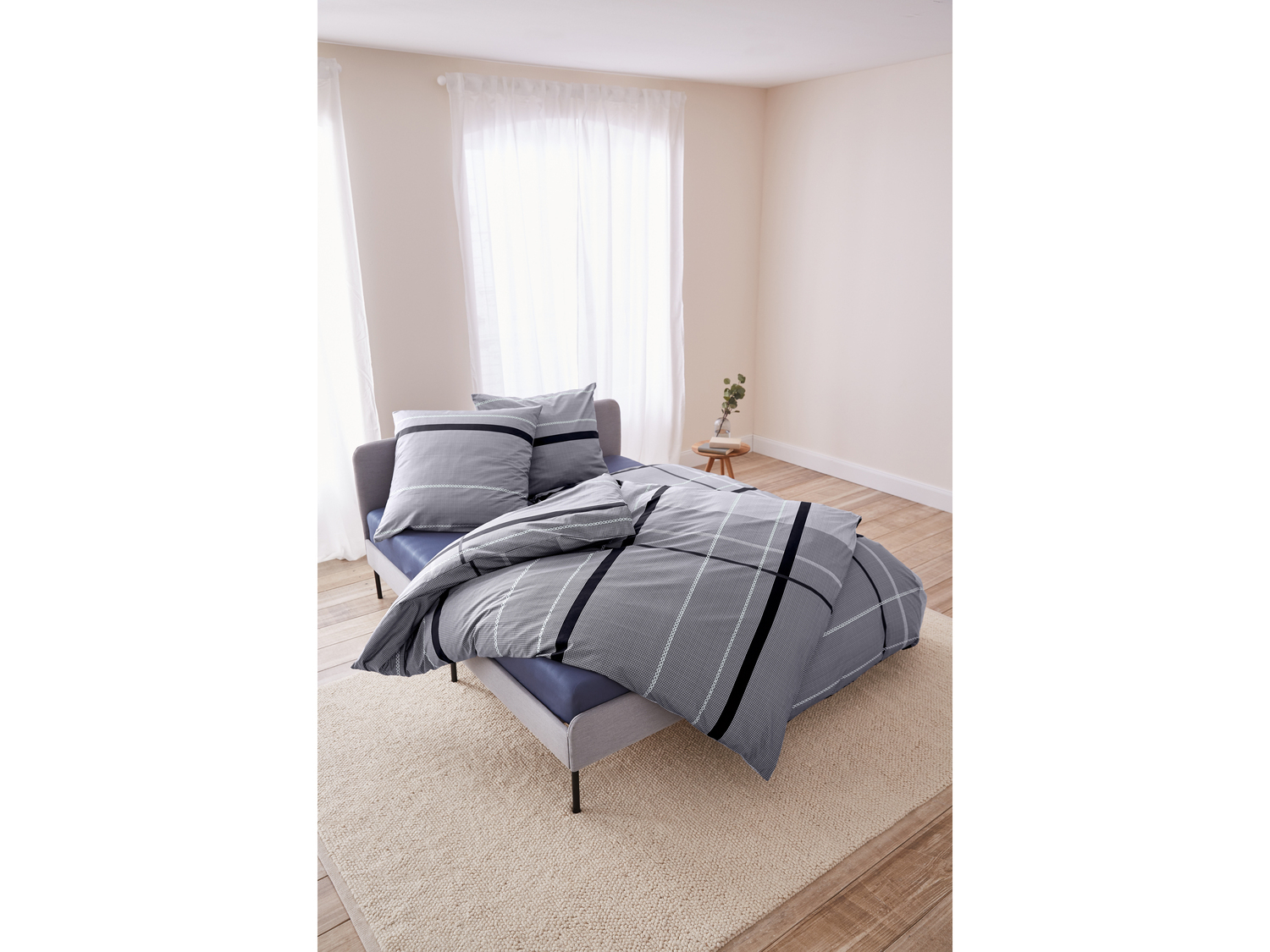 Parure copripiumino Livarno, prezzo 12.99 €
Matrimoniale
- Compattezza ...
