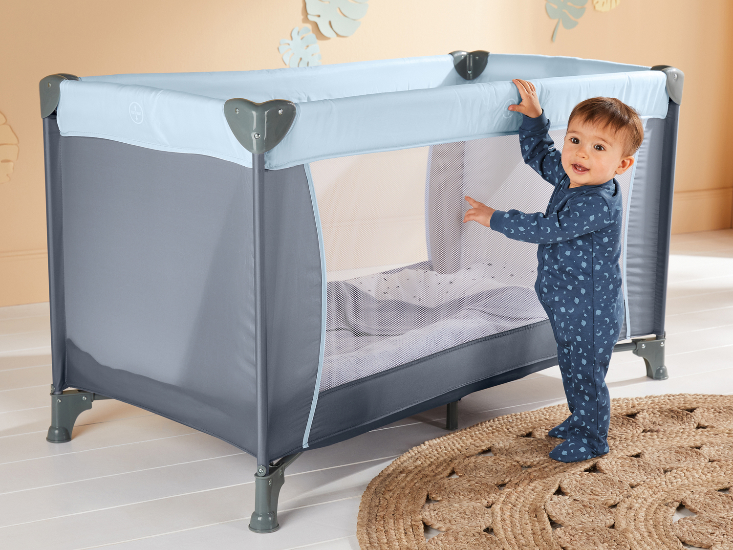 Lettino da viaggio per neonati Lupilu-new, prezzo 37.99 &#8364; 
- Con grandi ...