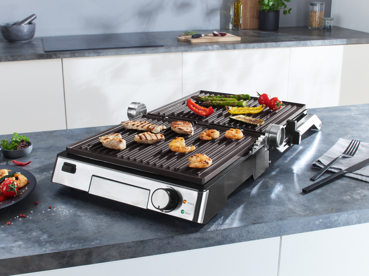 Piastra elettrica Prezzo-lidl, prezzo 69.00 €
- 3 funzioni: piastra, ...