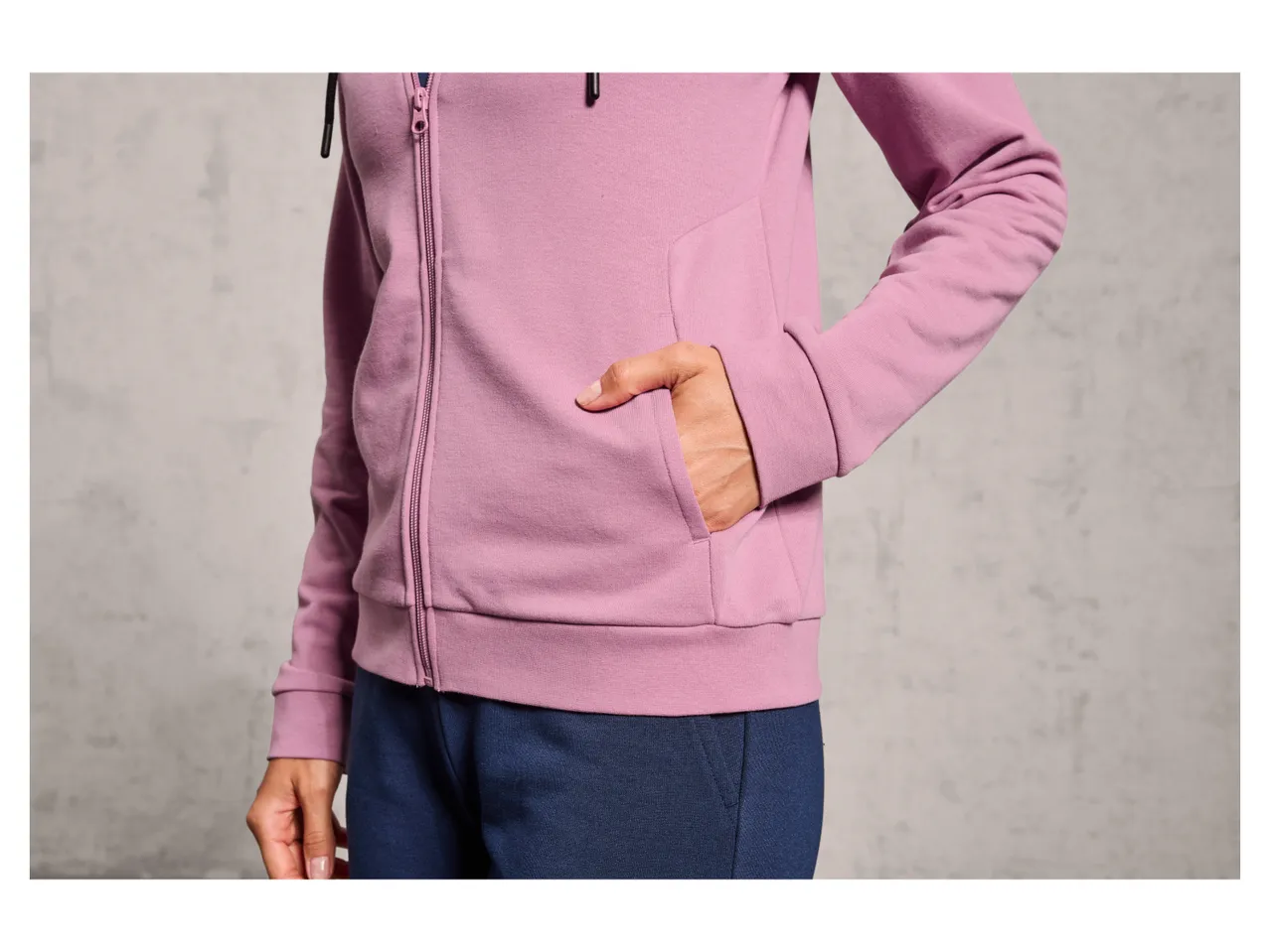 Felpa sportiva da donna , prezzo 8.99 EUR