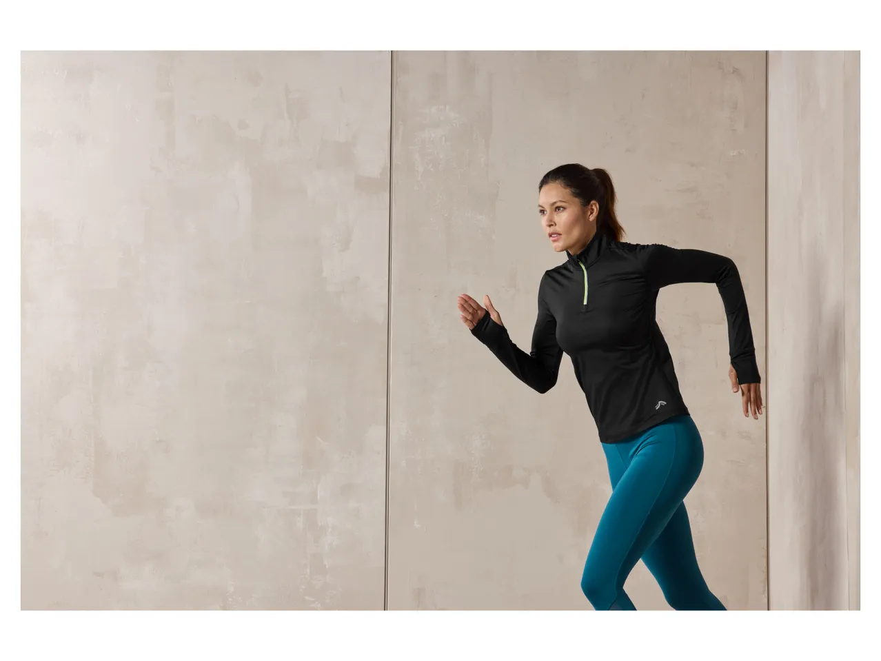 Maglia sportiva da donna , prezzo 7.99 EUR
