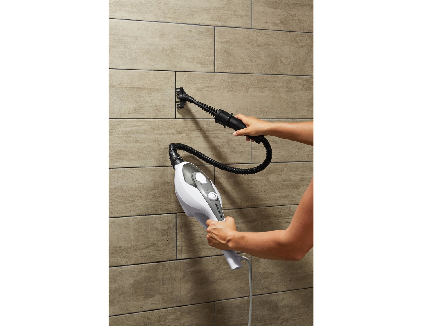 Scopa a vapore e pulitore manuale 2 in 1 Silvercrest, prezzo 49.00 €
- ...
