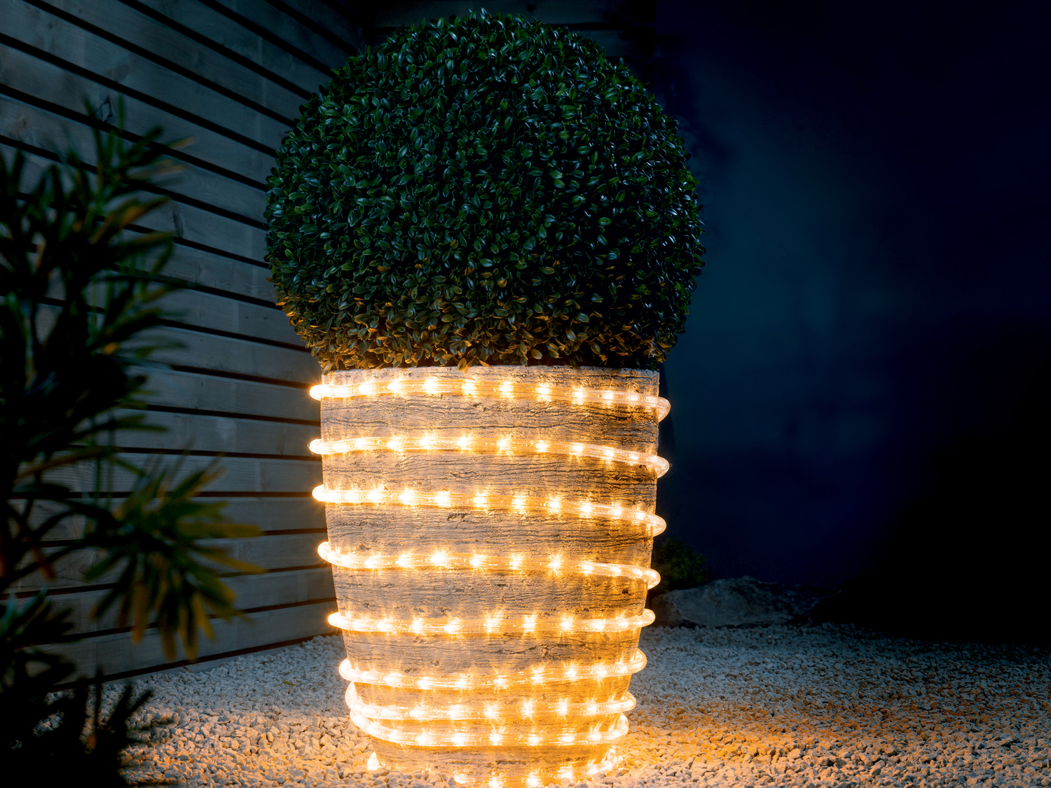 Tubo luminoso LED Melinera, le prix 14.99 €
- Per interni ed esterni
- ...