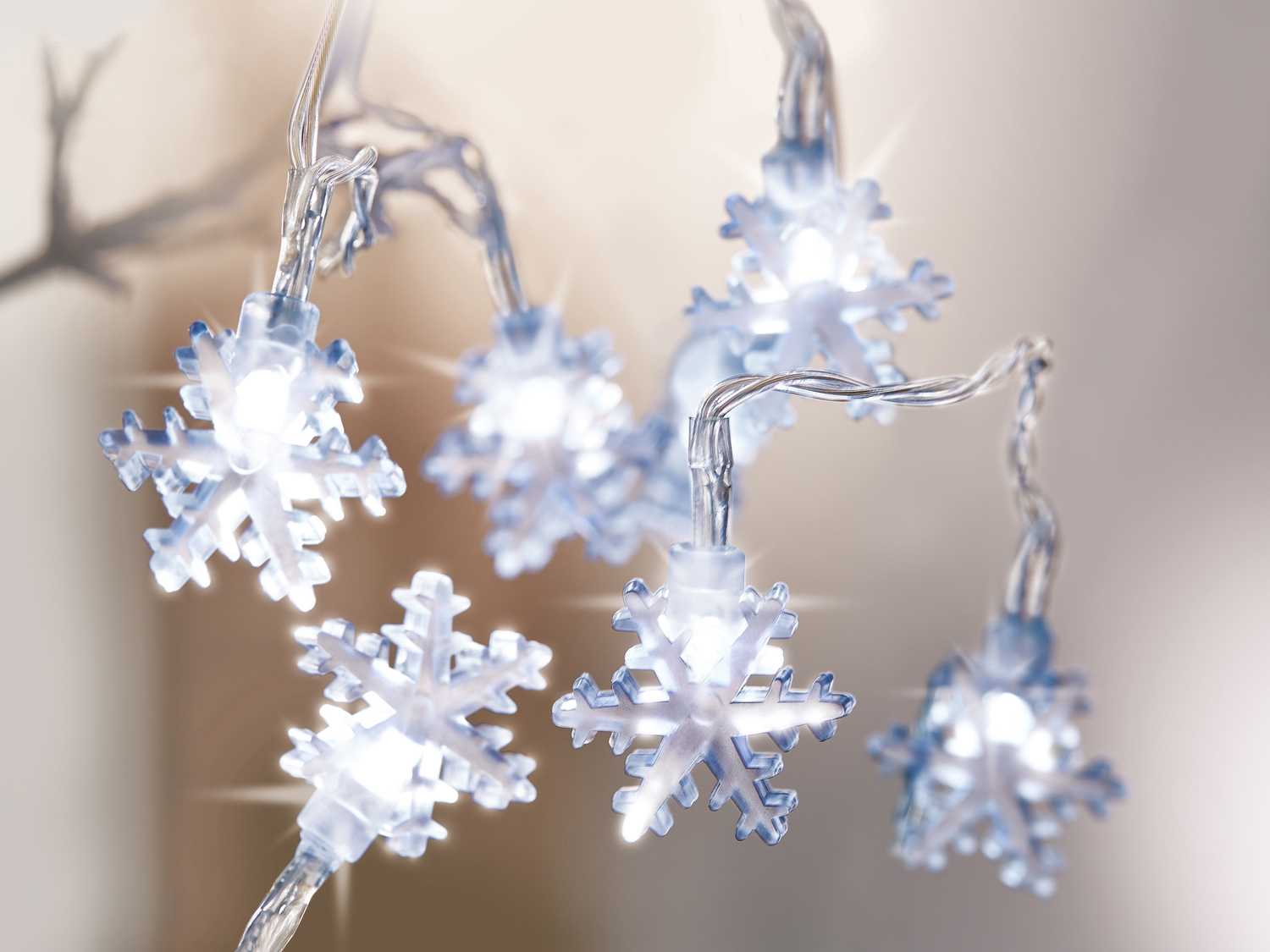 Catena luminosa LED Melinera, le prix 2.99 €
- Funzionamento a batteria ...