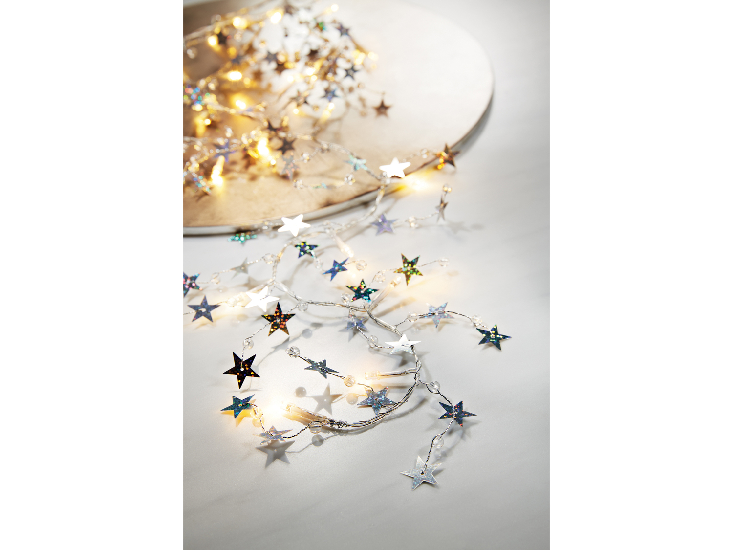 Catena luminosa decorativa 20 LED Melinera, prezzo 4.99 €
- Luce bianca ...