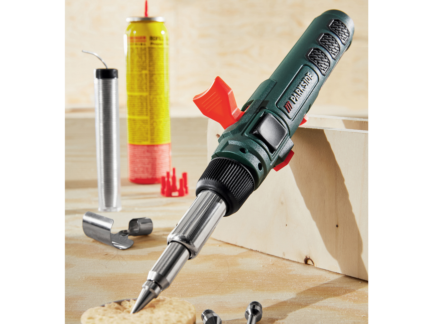 Saldatrice a gas Parkside, prezzo 17.99 €
- Attrezzo 3 in 1 con potenza ...