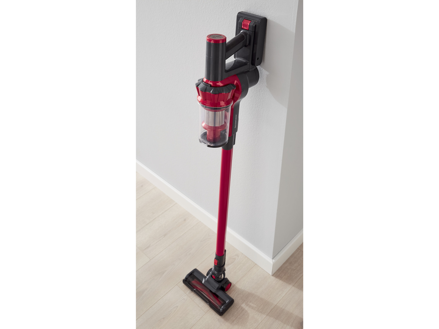 Aspirapolvere ricaricabile 2 in 1 Silvercrest, prezzo 69.00 €
- Con filtro ...