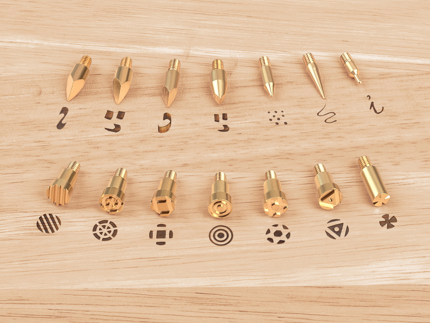 Pirografo 30 W Parkside, prezzo 9.99 €
16 pezzi
- Per scritte decorative e ...
