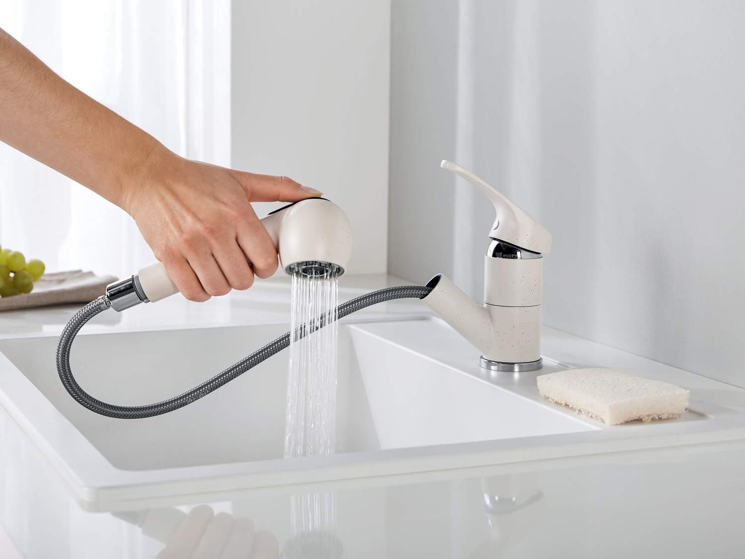 Miscelatore con doccetta estraibile Livarno, prezzo 29.99 €
- Doccetta ...