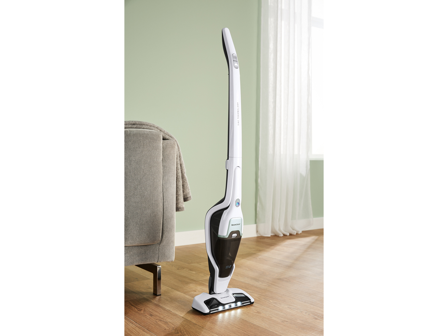 Scopa elettrica ricaricabile 2 in 1 Silvercrest, prezzo 59.00 €
- Tecnologia ...