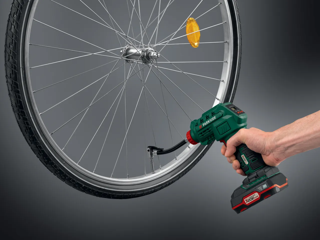 Pompa e compressore ricaricabili , prezzo 39.99 EUR
Pompa e compressore ricaricabili ...