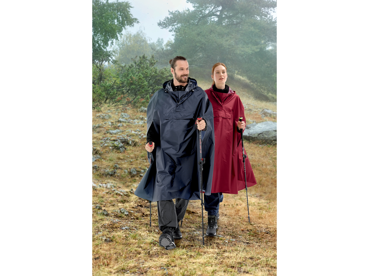 Poncho impermeabile per uomo e donna Crivit, prezzo 9.99 € 
Taglia unica 
- ...