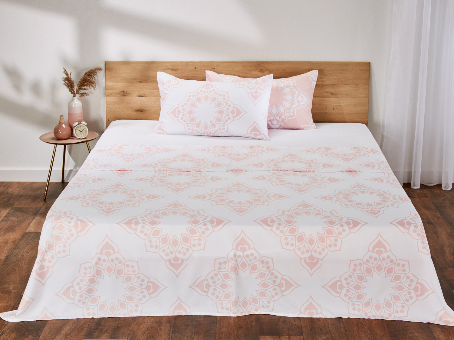 Completo lenzuola matrimoniali Meradiso, prezzo 19.99 €
- Lenzuolo con angoli: ...