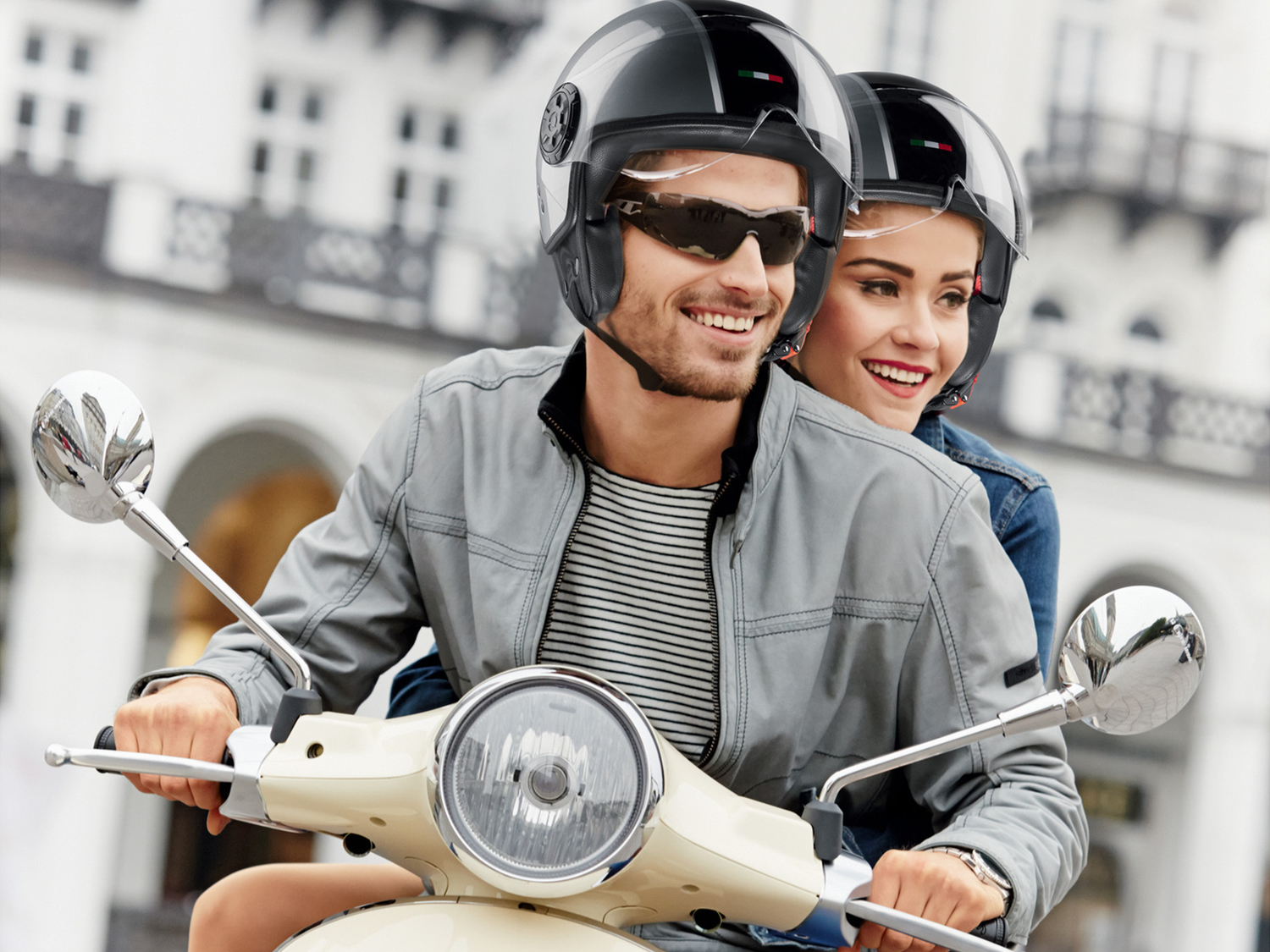 Casco Jet Crivit, prezzo 29.99 &#8364; 
- Sicurezza certificata secondo la norma ...
