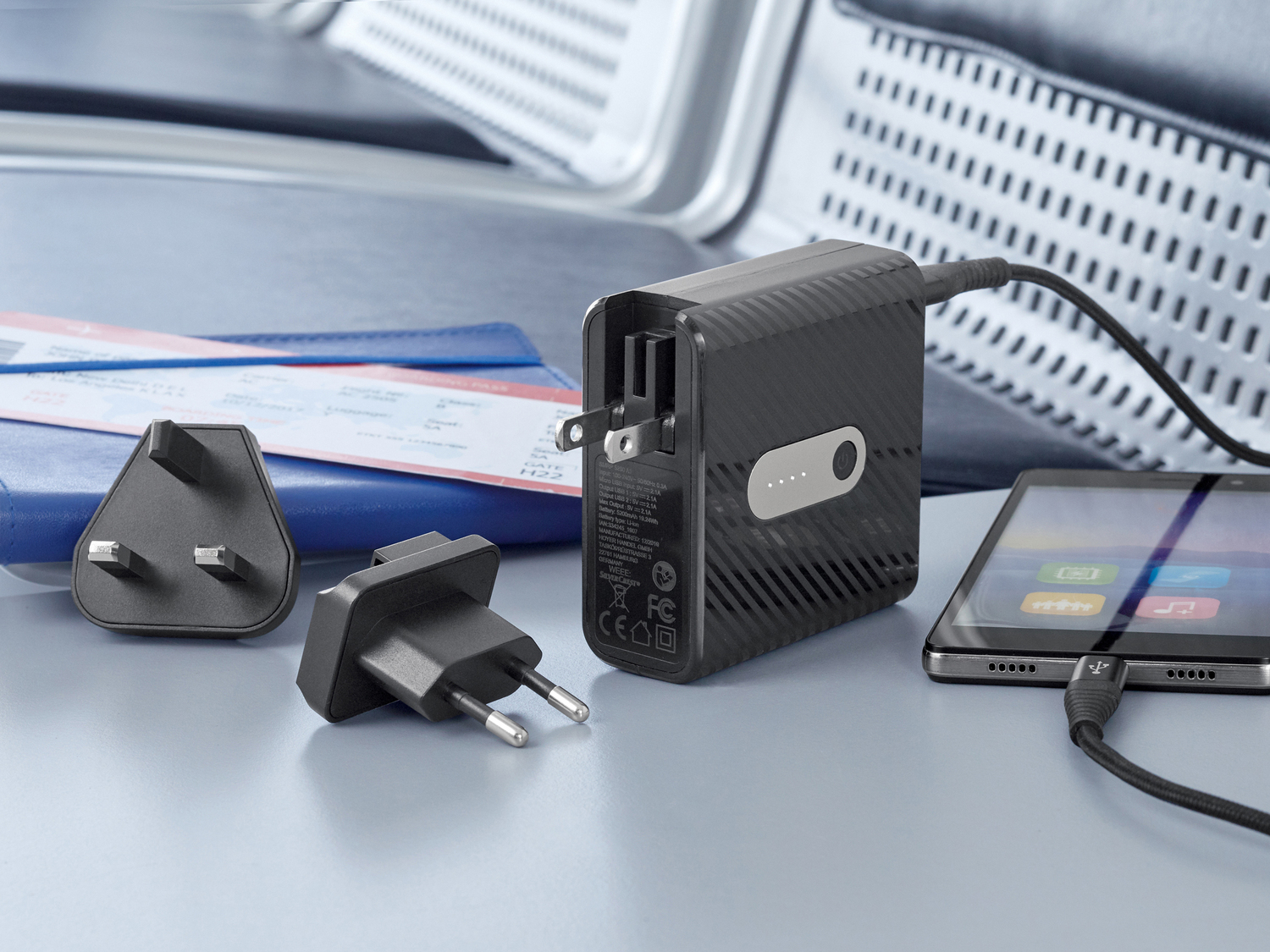 Caricabatterie da viaggio con powerbank Silvercrest, prezzo 12.99 €
5200 mAh ...
