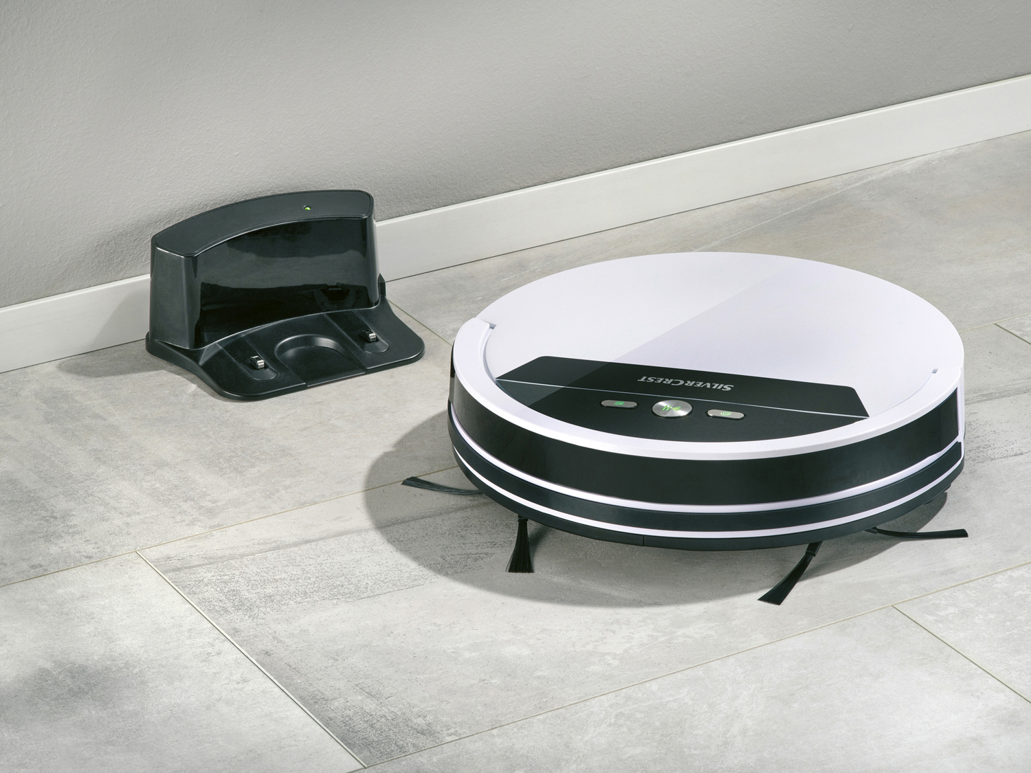 Robot aspirapolvere lavapavimenti Silvercrest, prezzo 149.00 €
2 in 1: per lavare ...