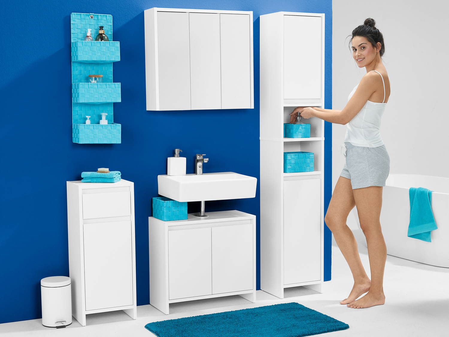 Armadietto a colonna da bagno Livarno, prezzo 59.00 €
- Dai un tocco ...